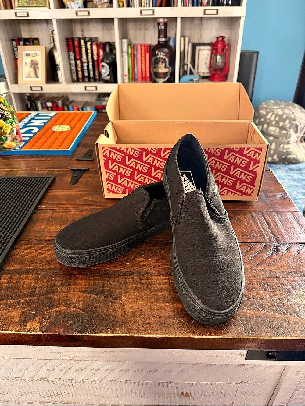 Vans Classic Slip-On Black Sneakers